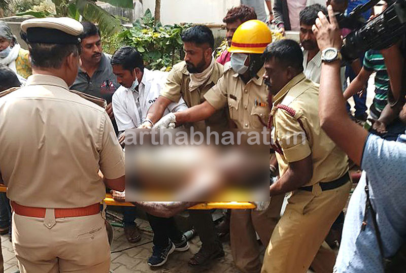 ಮ್ಯಾನ್ ಹೋಲ್ ಸ್ವಚ್ಛಗೊಳಿಸಲು ಇಳಿದ ಮೂವರು  ಕಾರ್ಮಿಕರ ಸಾವು